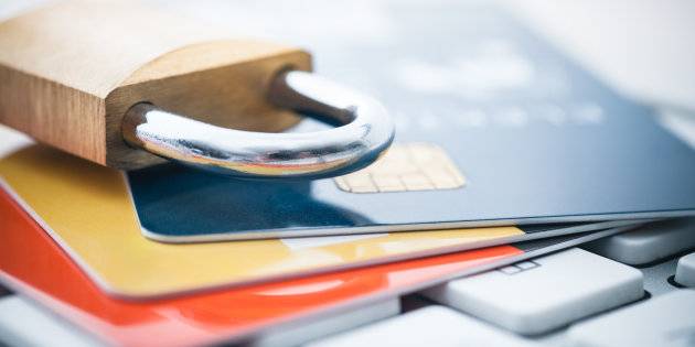 32 Lacs Debit Cards Hacked: SBI, HDFC Bank, ICICI, YES Bank and Axis worst hit