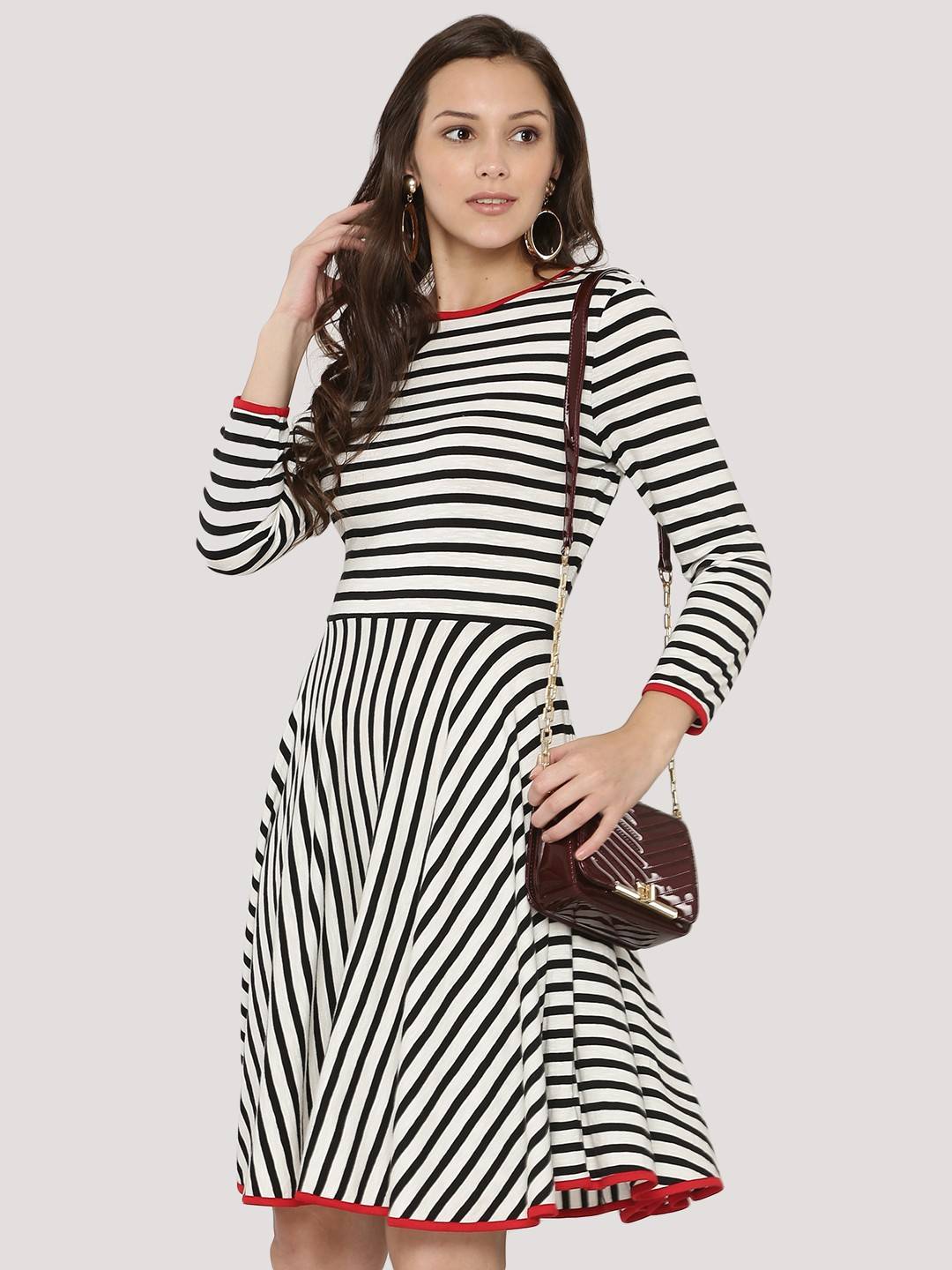 Buy 1 ,Get 20% OFF | Buy 2, Get 30% OFF on Party Wear Dresses, Summer wear Collections for Women.
