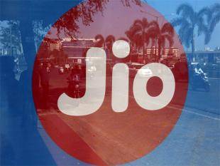 Get Flat Rs.48 SuperCash on Jio Rs.408 Plan For Jio Users